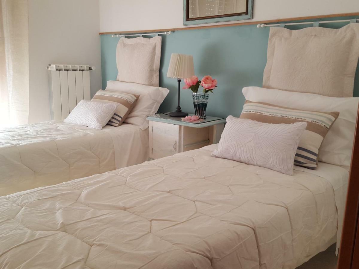 Airport & Fair Suite Apartments Fiumicino Bagian luar foto