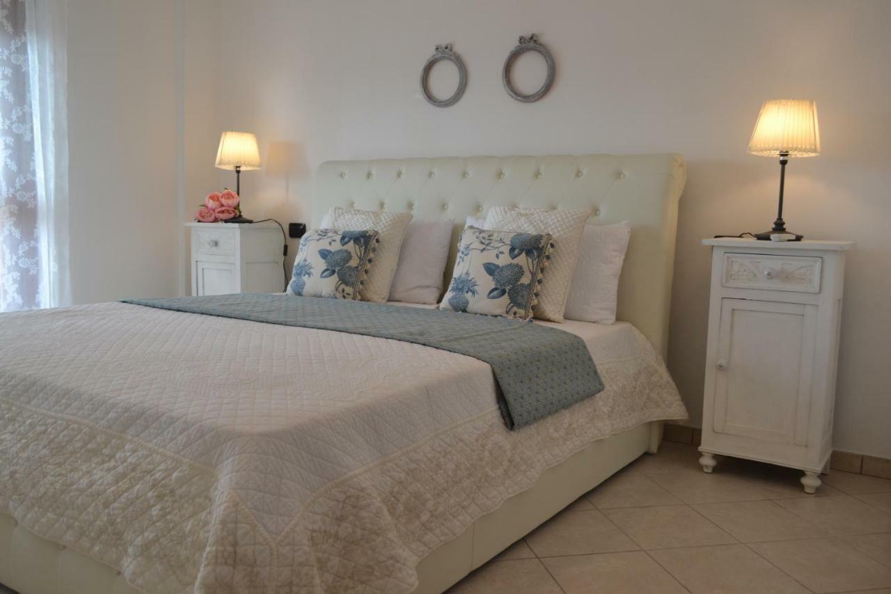 Airport & Fair Suite Apartments Fiumicino Bagian luar foto